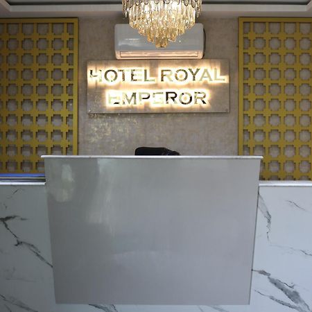 Hotel Royal Emperor Катманду Экстерьер фото